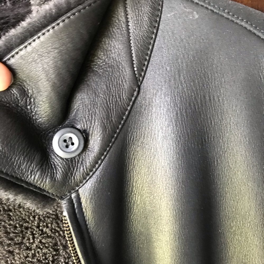 Shearling coat - Picture 8 of 8
